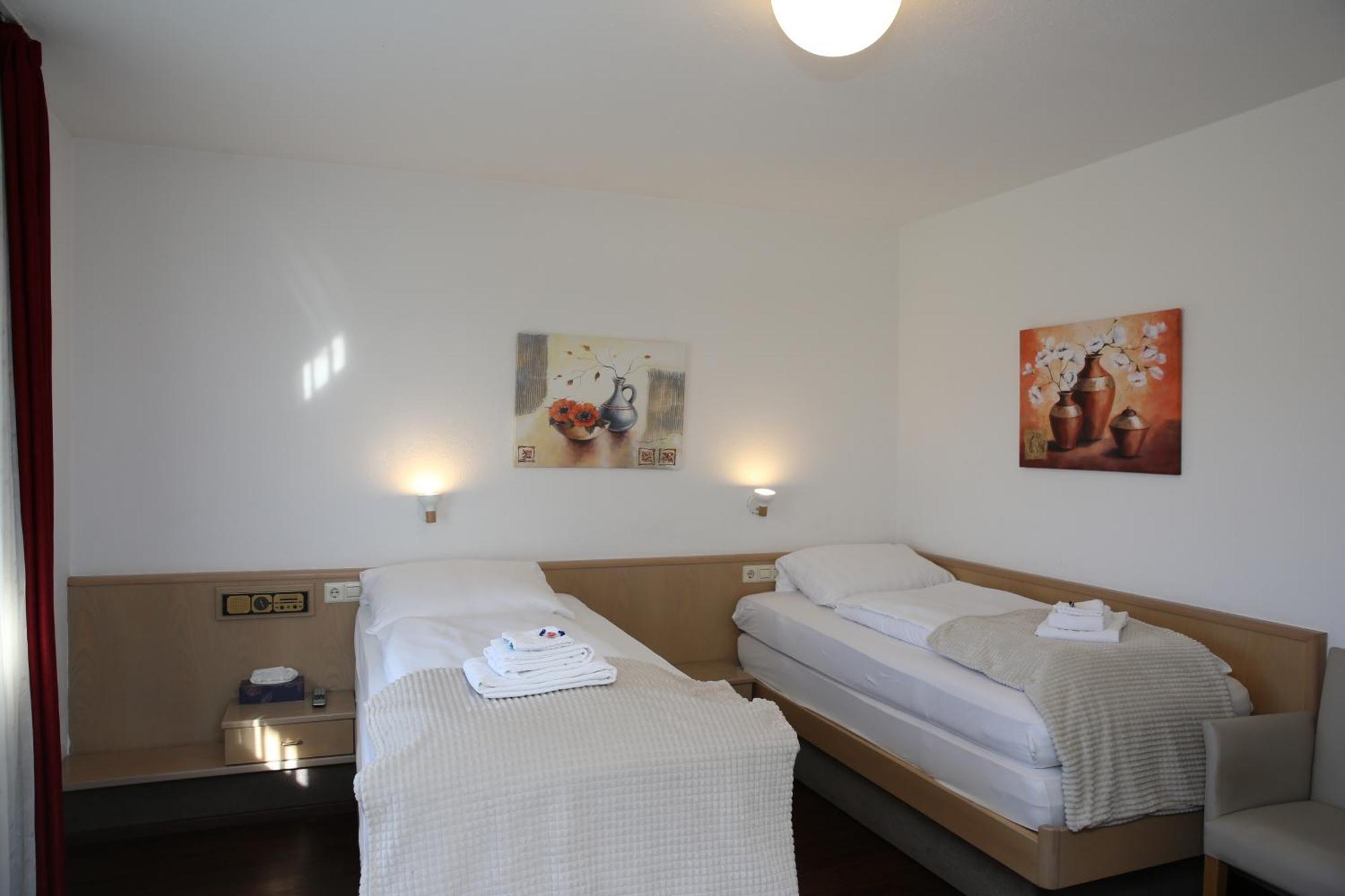Hotel Garni Alte Post Schallbach Екстер'єр фото