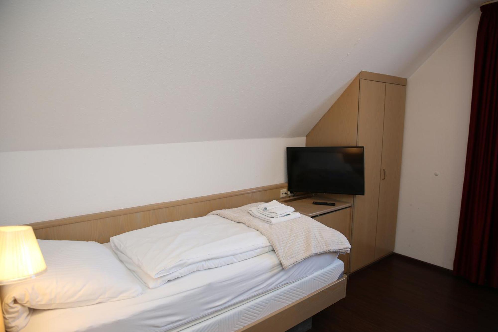 Hotel Garni Alte Post Schallbach Екстер'єр фото
